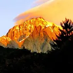 Tipica Casa Di Montagna Nel Borgo Del Verrand A Courmayeur 아파트