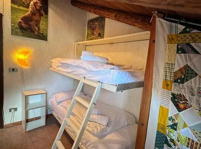 Tipica Casa Di Montagna Nel Borgo Del Verrand A Courmayeur Daire *