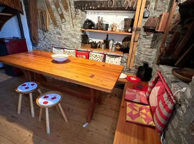 Tipica Casa Di Montagna Nel Borgo Del Verrand A Courmayeur Daire